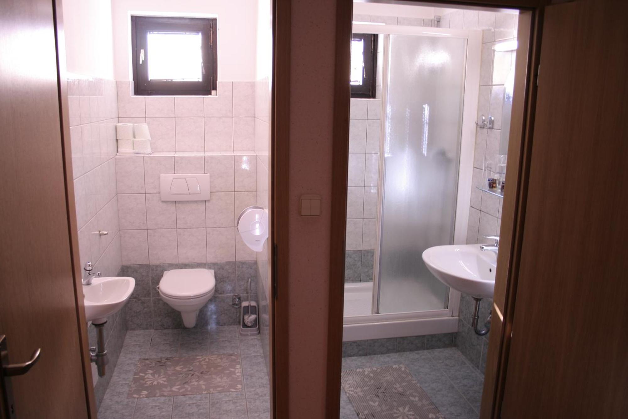 Guesthouse Janez Maribor Eksteriør bilde